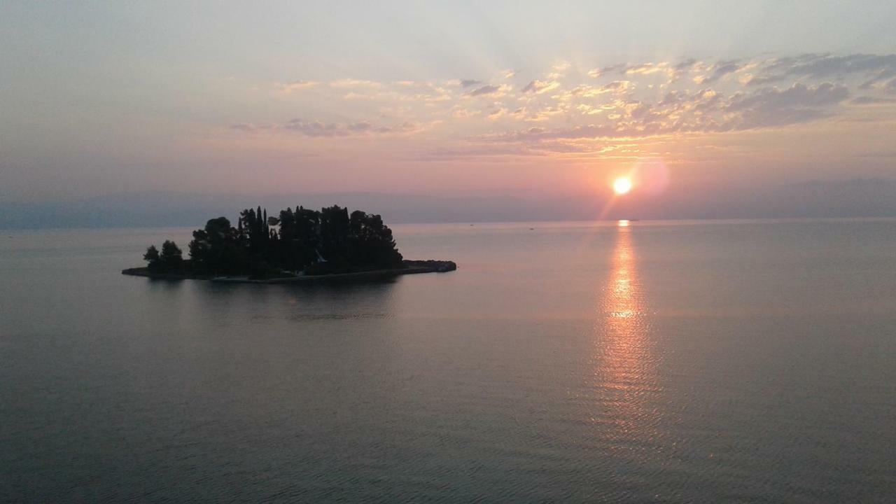 Aparthotel Mouse Island Perama  Zewnętrze zdjęcie